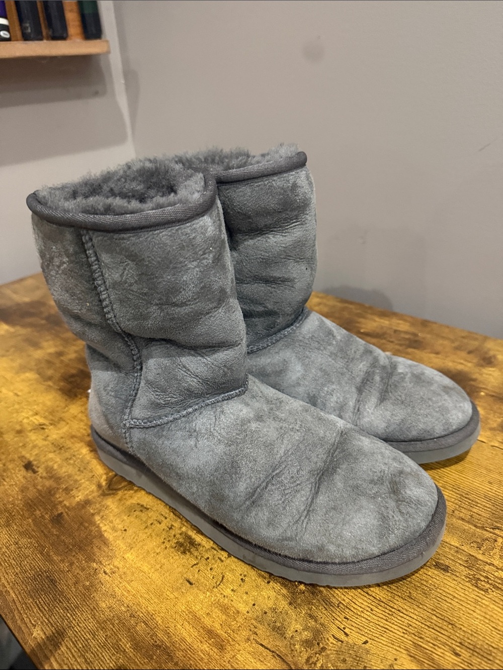 UGG Short Shearling Boots in Gray